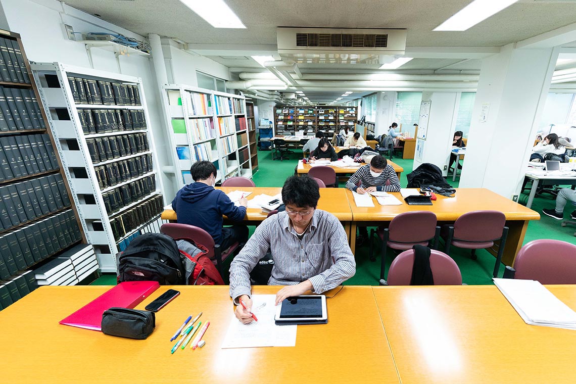 教育施設図書館