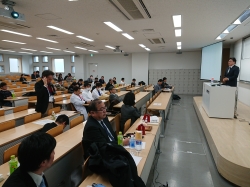 眼科学2019_昭和学士会講演会での恩田教授