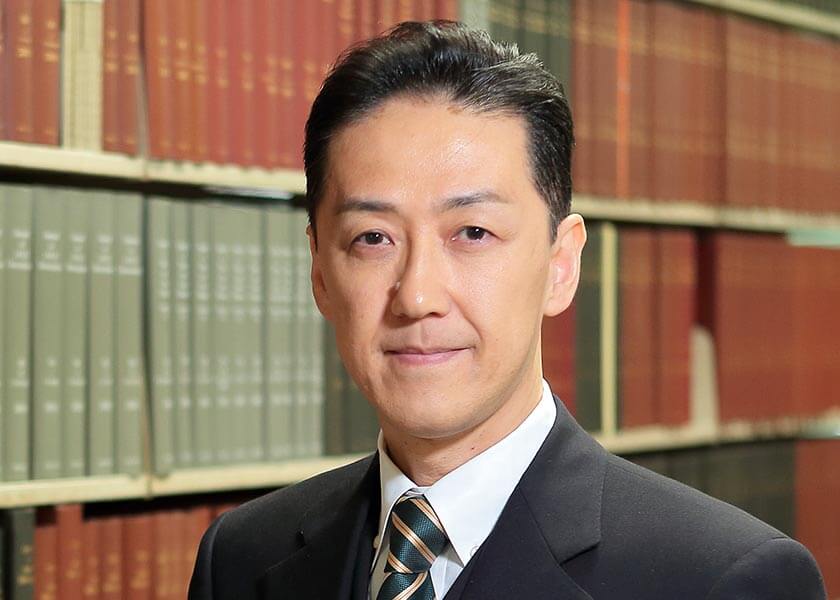 高見正道教授