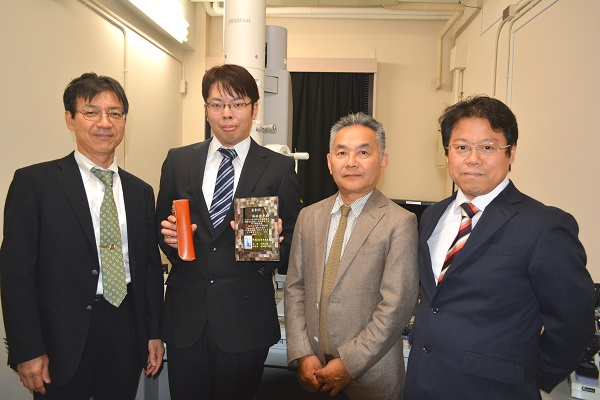 日本臨床分子形態学会で向井研究生が優秀演題を受賞しました 昭和大学