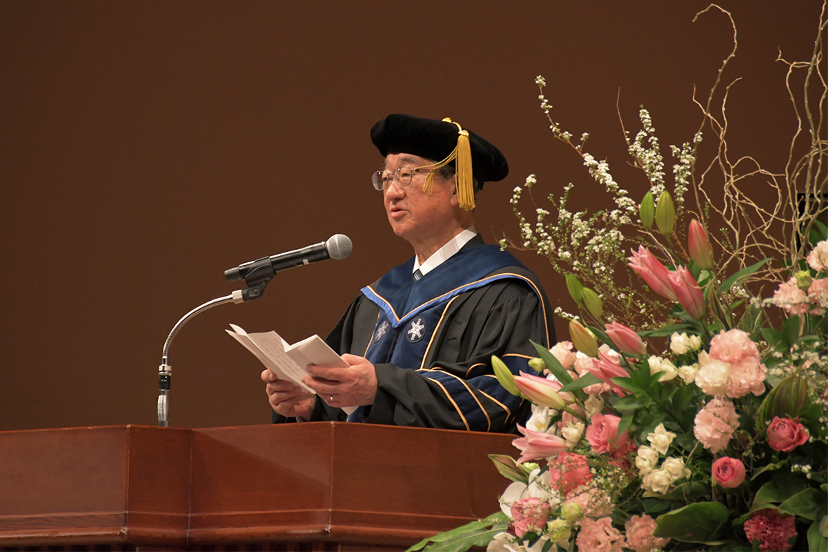 001_R5大学卒業式