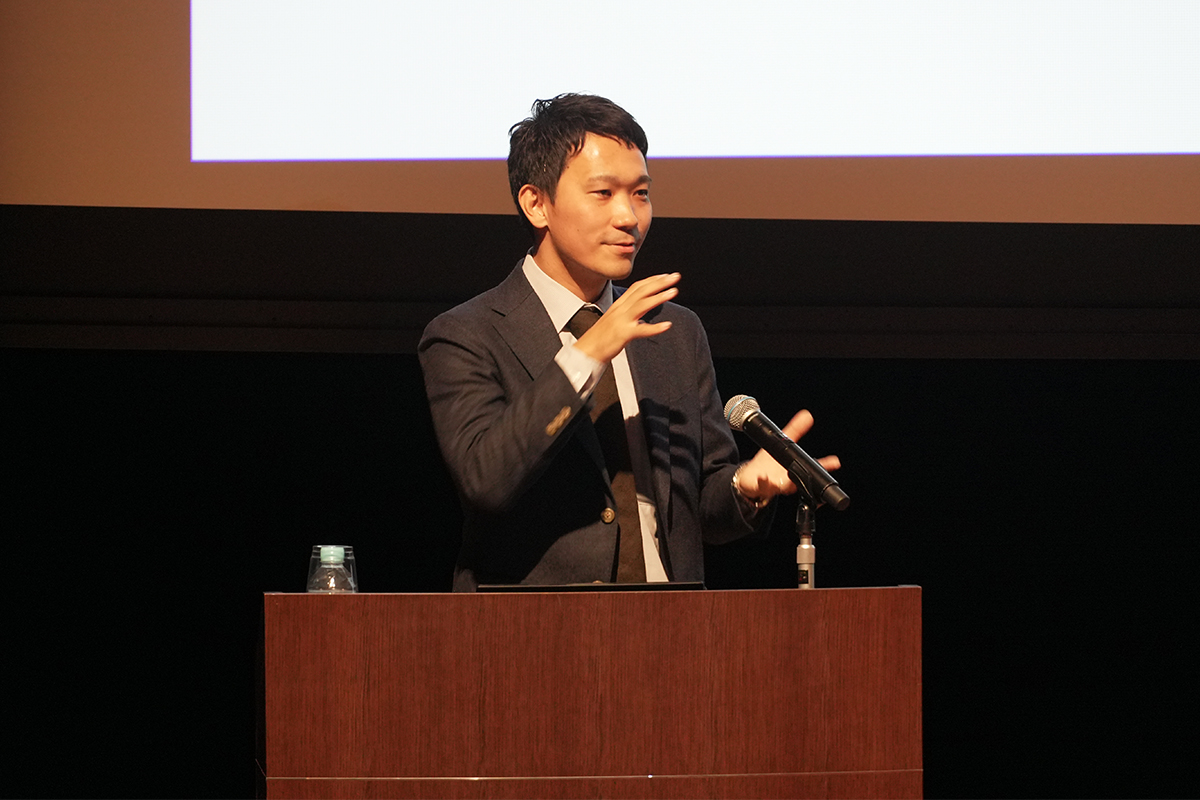 004_薬学部60周年