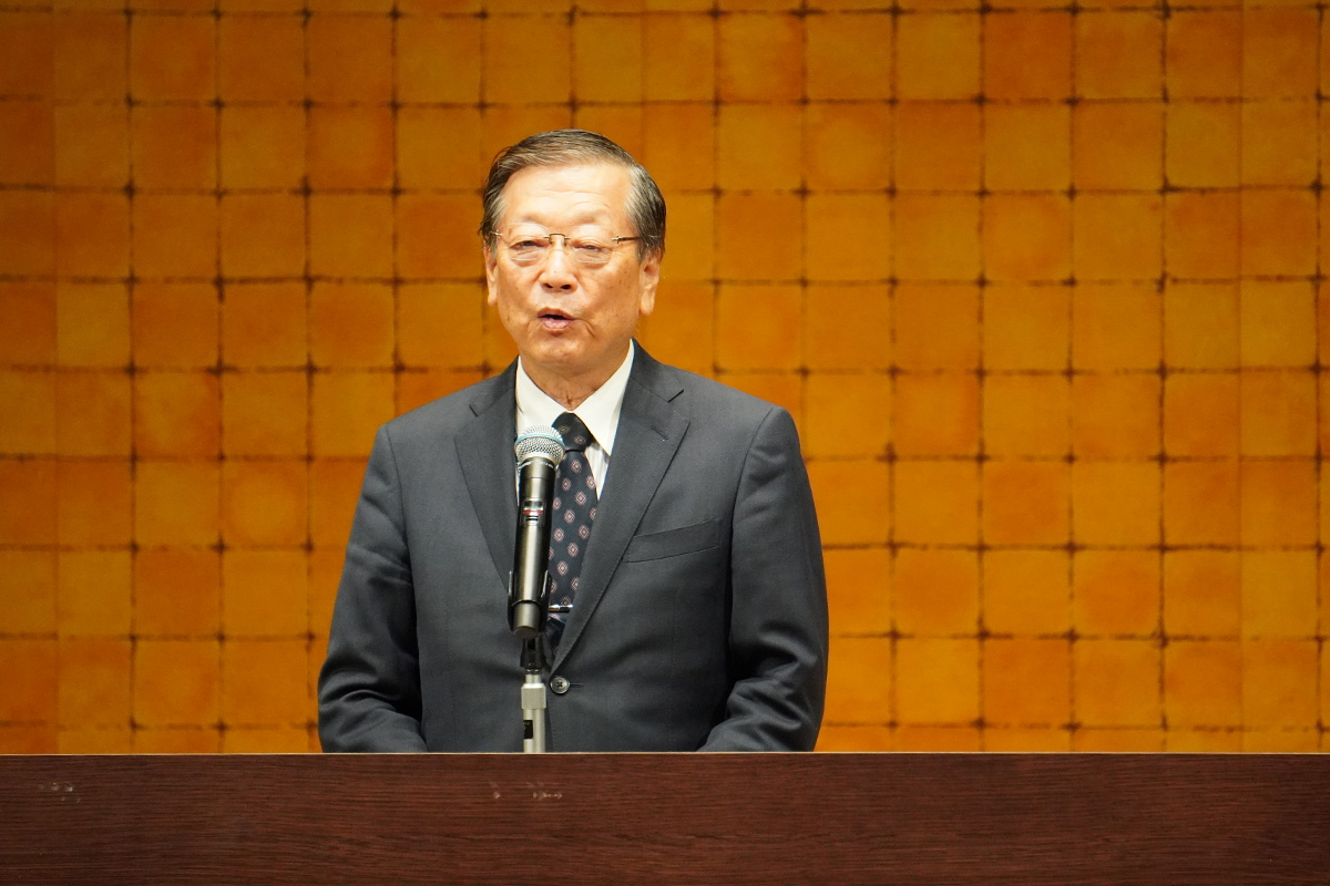 02_祝辞:小口勝司理事長