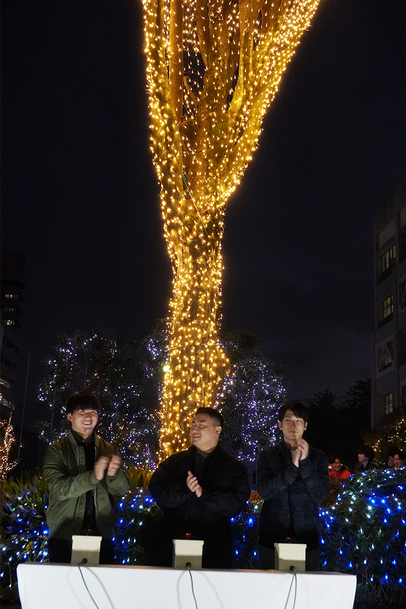 02_学生代表による点灯式