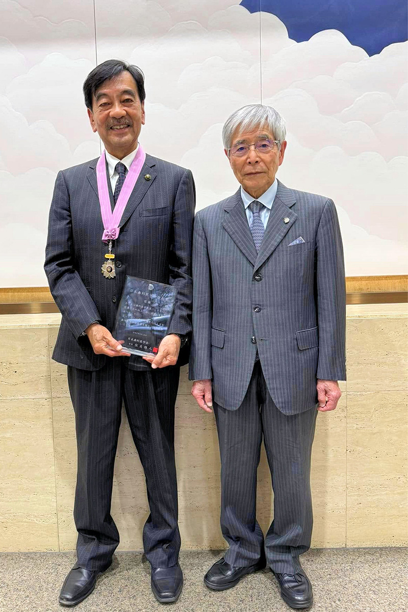 佐藤名誉教授