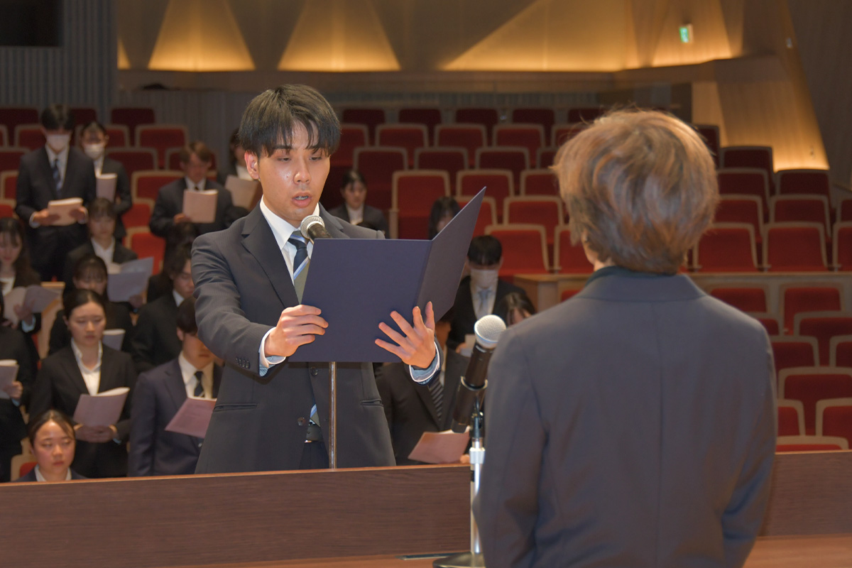 05_奨学生代表による昭和医科大学宣言