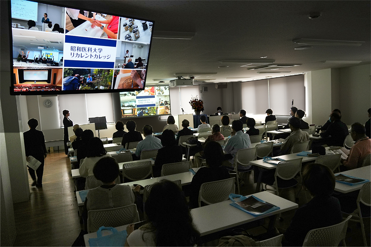 リカ秋入学式_001