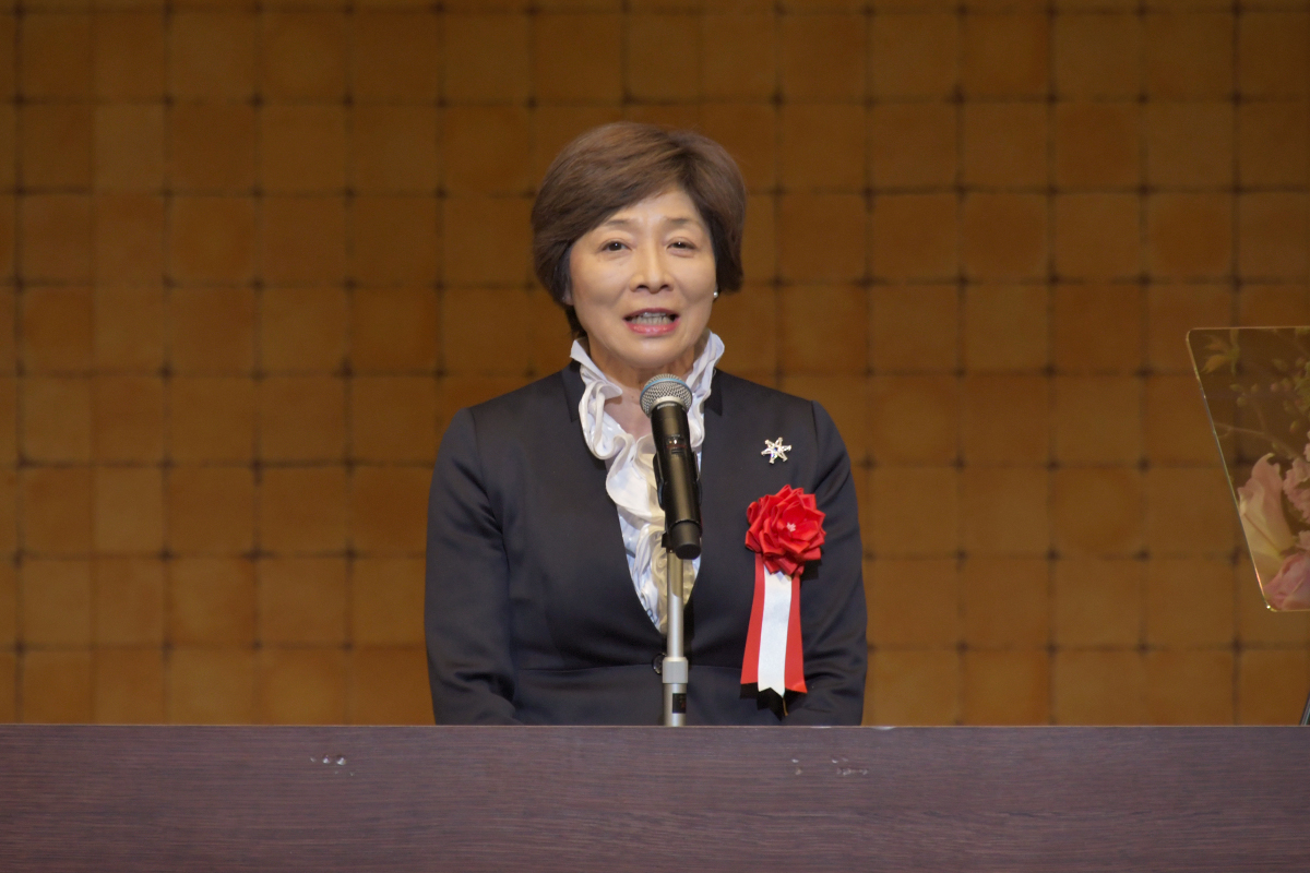 03_祝辞：上條由美学長